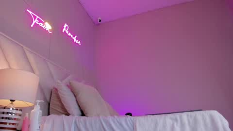 ngela  online show from 24, 2, 2025