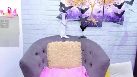      online show from 30, 10, 2025