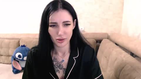 Snapshot of _annacutes chatting on 4, 7, 2026 Anna online show from 4, 7, 2026