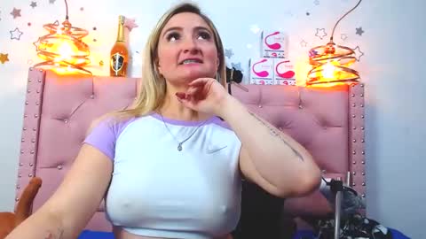 _antonella_11 online show from 7, 2, 2025