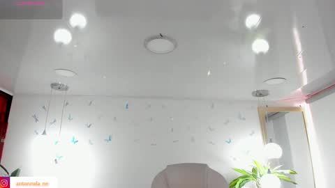 Snapshot of _antonnela_ chatting on 22, 2, 2026 antonnela online show from 22, 2, 2026