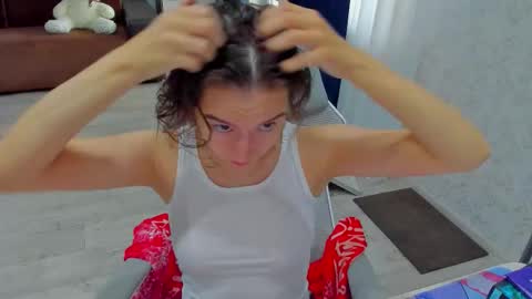 Snapshot of _arina_cox__ chatting on 16, 9, 2025 Arina online show from 16, 9, 2025