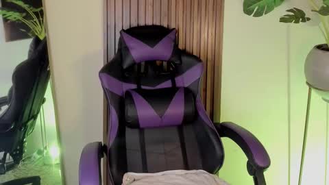   online show from 3, 3, 2026