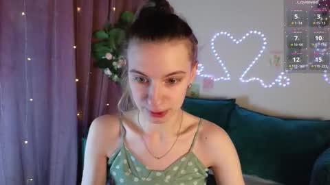 _ash_leyy_ online show from 27, 2, 2026