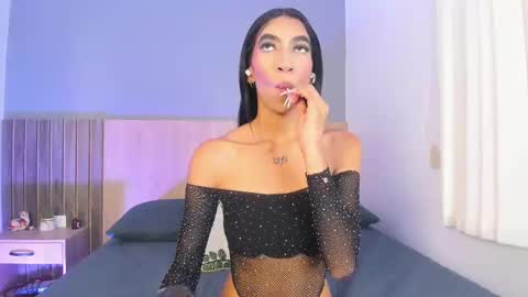 Snapshot of _ashly_77 chatting on 3, 10, 2025 Ashly online show from 3, 10, 2025