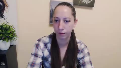 Snapshot of _astraia_ chatting on 10, 6, 2026 _astraia_ online show from 10, 6, 2026