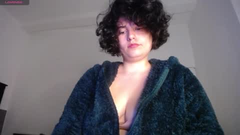 atenea online show from 24, 1, 2025