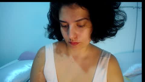 atenea online show from 4, 2, 2025