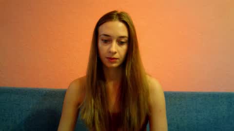 _aurora_sweet online show from 1, 12, 2025