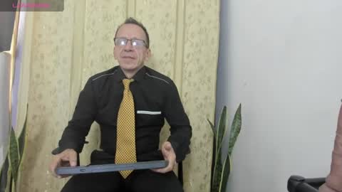 Snapshot of _axelking1_ chatting on 10, 7, 2026 Axel online show from 10, 7, 2026