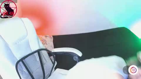 Lunita  online show from 16, 11, 2025