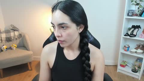Snapshot of _bellaevans_ chatting on 24, 2, 2025 Bella Evans online show from 24, 2, 2025