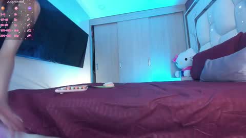 _bellaswwet_ online show from 28, 2, 2025