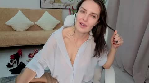 Snapshot of _beylly chatting on 18, 4, 2026 Beylly online show from 18, 4, 2026