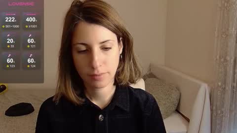 Snapshot of _blackpearl chatting on 25, 10, 2025 Laura online show from 25, 10, 2025