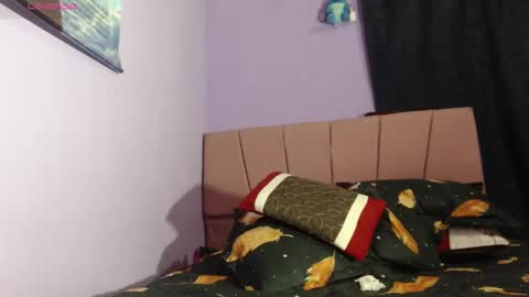 _boombom__ online show from 28, 2, 2026