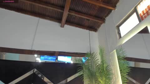 Candy online show from 14, 2, 2025