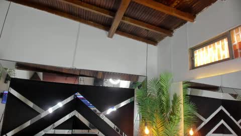 Candy online show from 18, 9, 2025