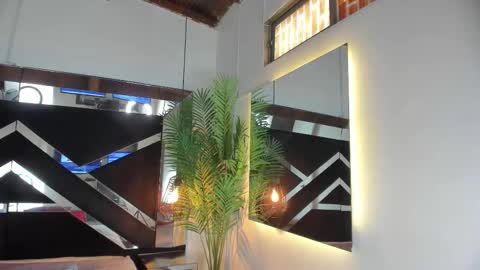 Candy online show from 23, 10, 2025