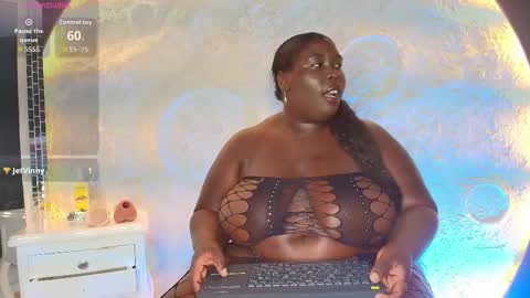 Caro. online show from 17, 10, 2025