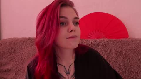 Caroline online show from 17, 3, 2026