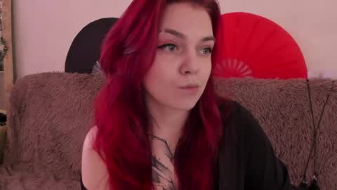 Caroline online show from 18, 4, 2026