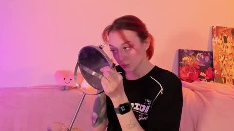 Snapshot of _ccrystaa_ chatting on 13, 2, 2025 Christina Chris online show from 13, 2, 2025