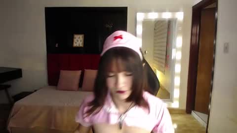 _charlotte_collins_ online show from 25, 9, 2025