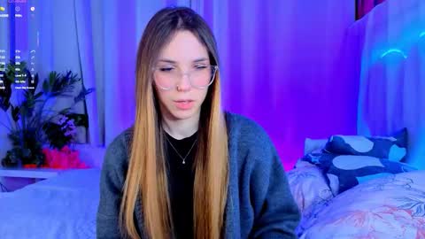 Snapshot of _cindy_lou_ chatting on 29, 11, 2025 Cindy . online show from 29, 11, 2025