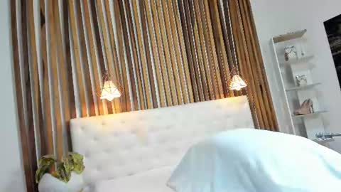 Snapshot of _cinnamon_star chatting on 23, 7, 2026 _cinnamon_star online show from 23, 7, 2026