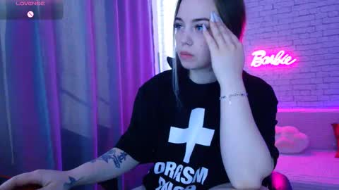 Nica online show from 26, 9, 2025