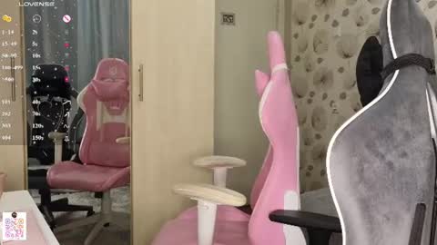 Snapshot of _cute_ice chatting on 22, 6, 2026 _cute_ice online show from 22, 6, 2026
