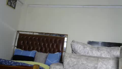 lily online show from 31, 12, 2024