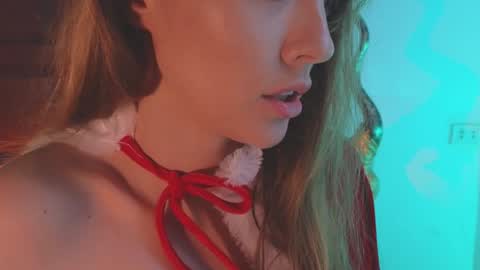 DemiDee online show from 20, 12, 2024