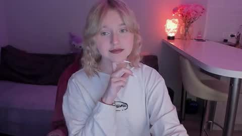 Snapshot of _dewpoint_ chatting on 19, 2, 2026 Ri online show from 19, 2, 2026