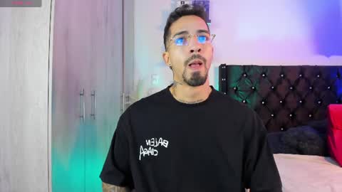 Duriel online show from 8, 7, 2026