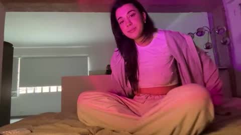  elena barra online show from 4, 12, 2025