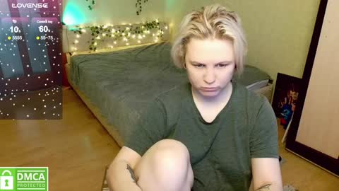 Snapshot of _elven_dreams__ chatting on 16, 12, 2024 chloue and Gretta online show from 16, 12, 2024