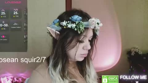 Snapshot of _elven_dreams__ chatting on 26, 5, 2026 chloue and Gretta online show from 26, 5, 2026