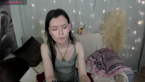 _emily__strike_ online show from 19, 1, 2025