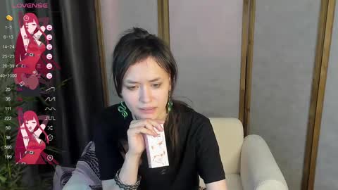 _emily__strike_ online show from 26, 2, 2025