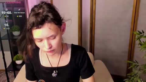 _emily__strike_ online show from 22, 9, 2025