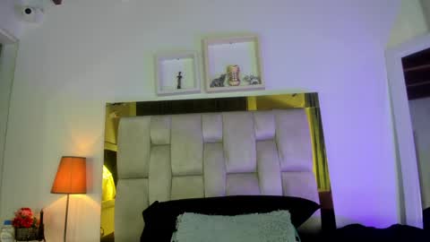 Isabella online show from 4, 12, 2024