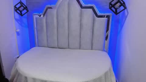 Emily  online show from 11, 9, 2025