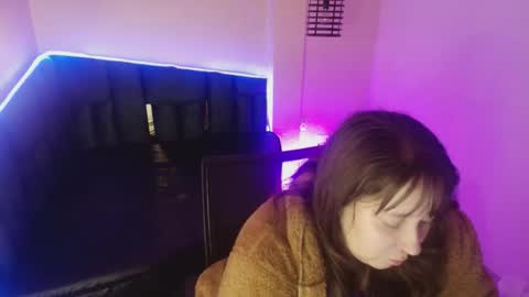 Emily  online show from 25, 11, 2025