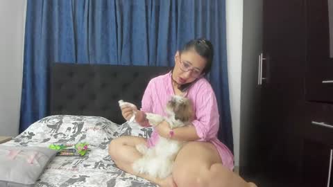 Emma online show from 3, 1, 2025