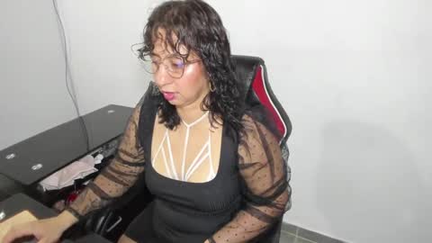 Emma online show from 28, 9, 2025