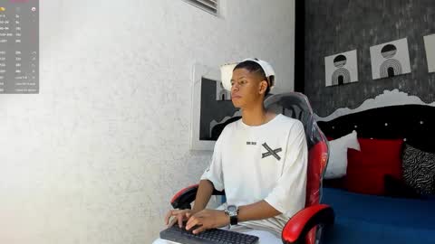 Snapshot of _erick_j chatting on 3, 2, 2026 _erick_j online show from 3, 2, 2026