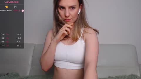 _esmeraldiyaa_ online show from 23, 1, 2025