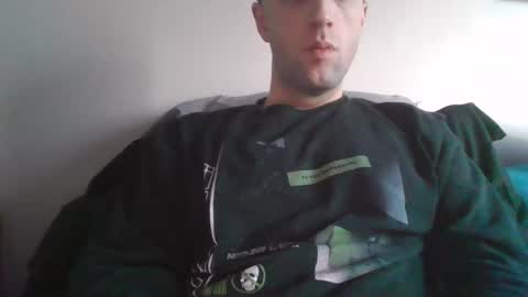 _evianxx online show from 2, 12, 2025